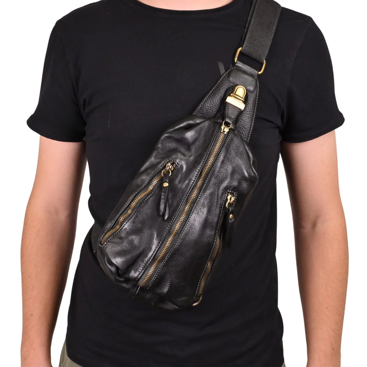 Campiano Crossbody Bag - Image 3