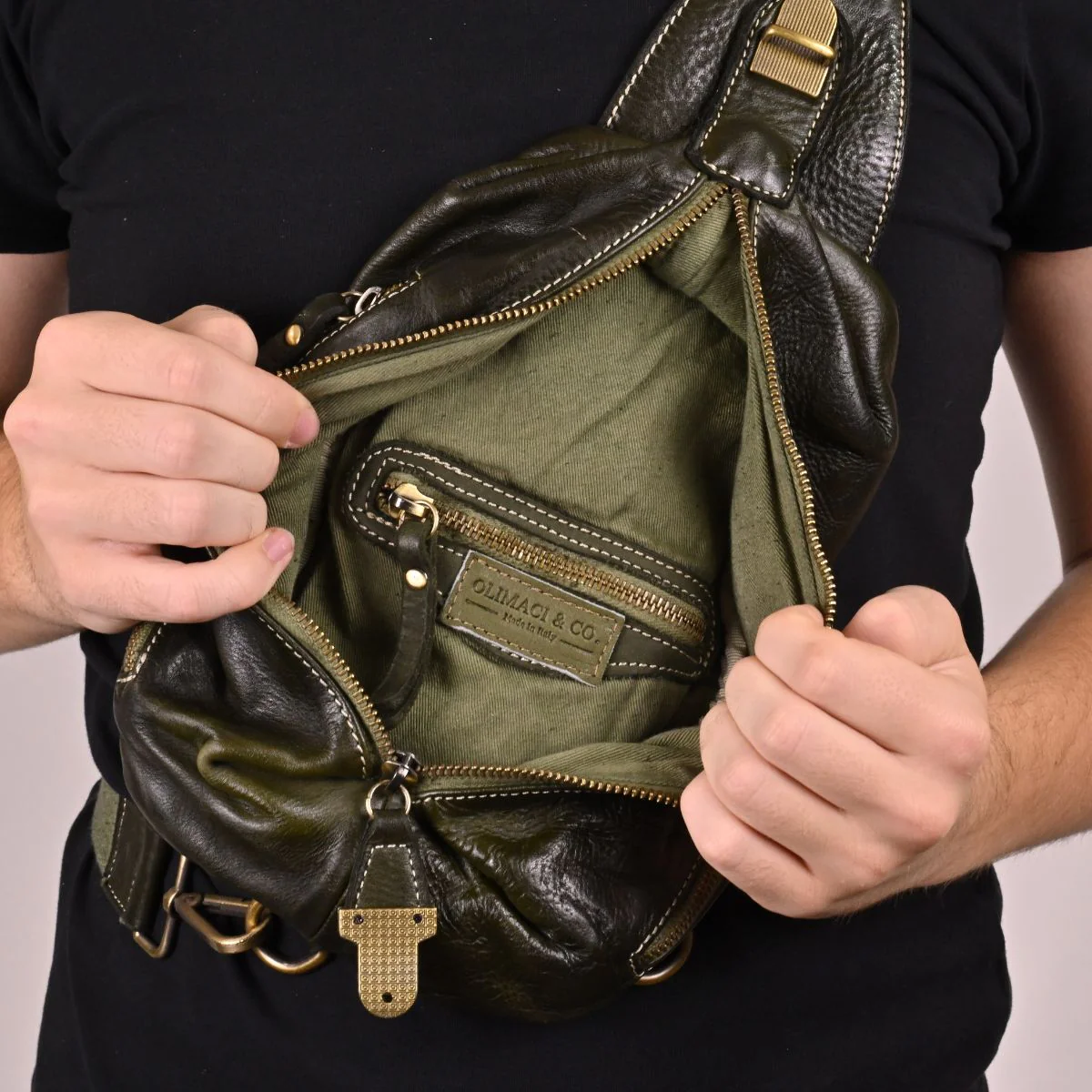 Campiano Crossbody Bag - Image 7