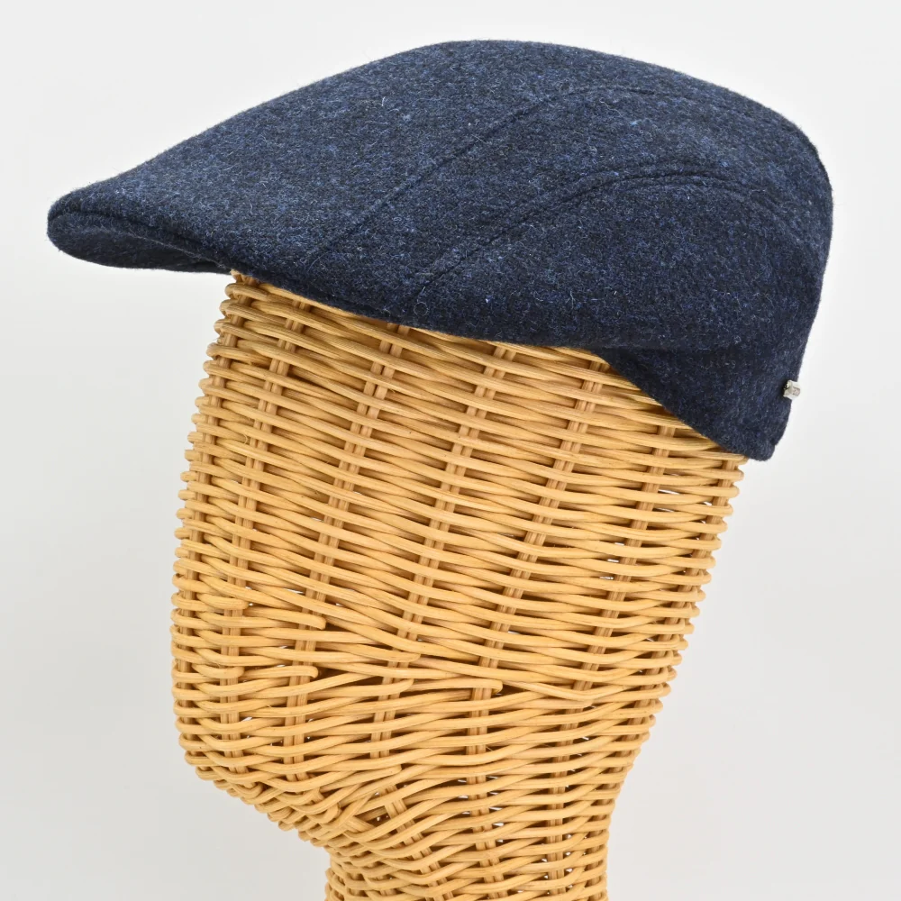 Shetland Wool Driver Cap - Image 12