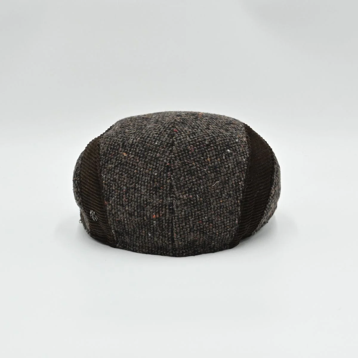Tweed Cap With Velvet Bands - Image 11